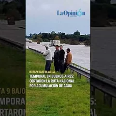 Temporal: la Ruta 9 quedó bajo el agua y los conductores no pueden avanzar ni regresar