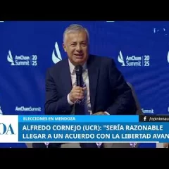 El gobernador de Mendoza, Alfredo Cornejo, presente en AmCham Summit 2025