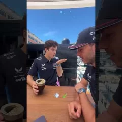 Franco Colapinto le enseñó a su compañero Pierre Gasly a preparar y tomar un mate