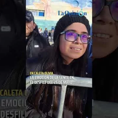 La emoción de los vecinos en el desfile del 25 de Mayo en Caleta Olivia