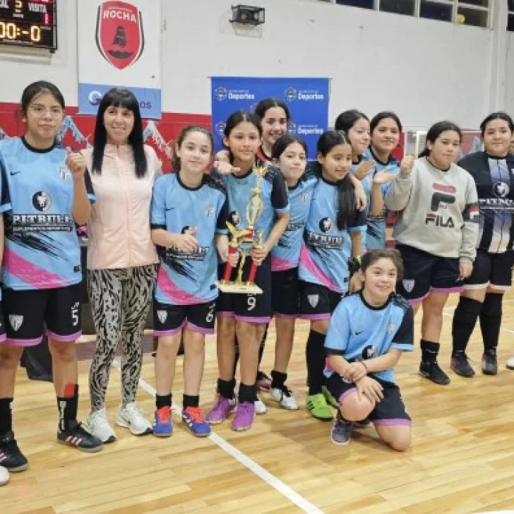 Futsal femenino de menores en el Juan Bautista Rocha