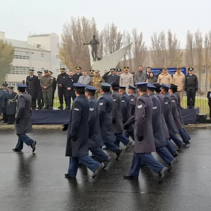 43° Aniversario del Bautismo de Fuego: homenaje a los 55 héroes