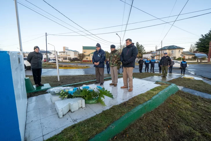 Homenajearon la memoria del héroe santacruceño José Honorio Ortega