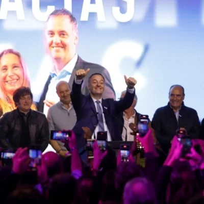 Resultados de las elecciones en CABA 2025: Adorni se impuso seguido de cerca por Santoro Resultados de las elecciones en CABA 2025: Adorni se impuso seguido de cerca por Santoro