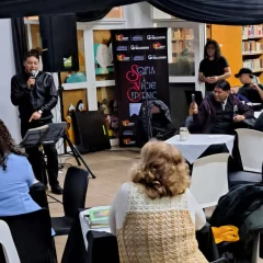 Noche de “Libros y Pasión” en la Biblioteca “Sofía Vicic de Cepernic”