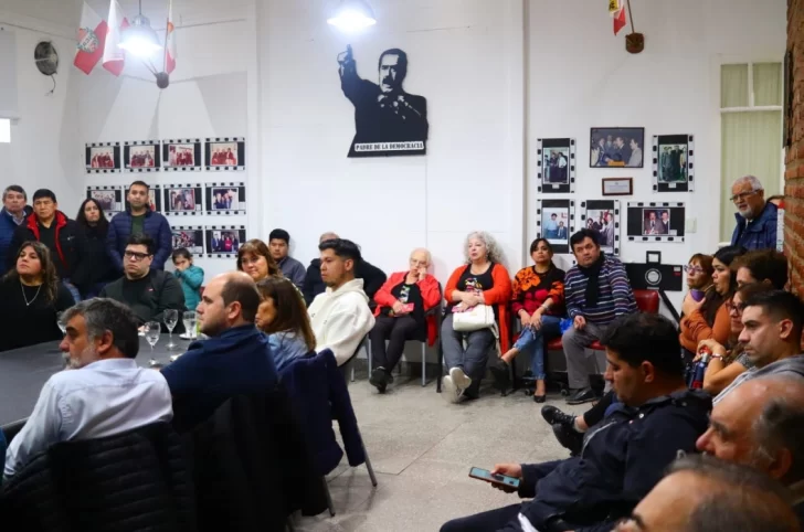  Se hicieron presentes dirigentes de toda la zona sur de la provincia.
