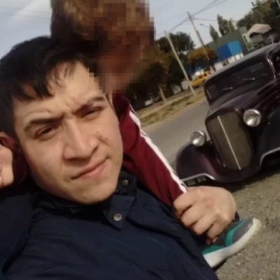 Familiares piden cadena de oración por Alan Márquez, el joven arrojado por una ventana en los 400 Departamentos