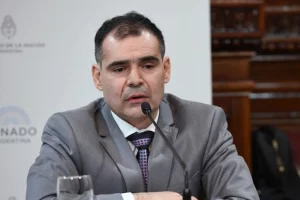 Nelson Sánchez se jubila tras una larga trayectoria en la Justicia de Santa Cruz Nelson Sánchez se jubila tras una larga trayectoria en la Justicia de Santa Cruz