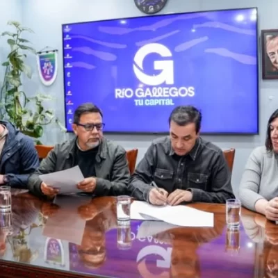 Municipio y provincia firmaron un convenio para fortalecer la atención integral de niños y adolescentes