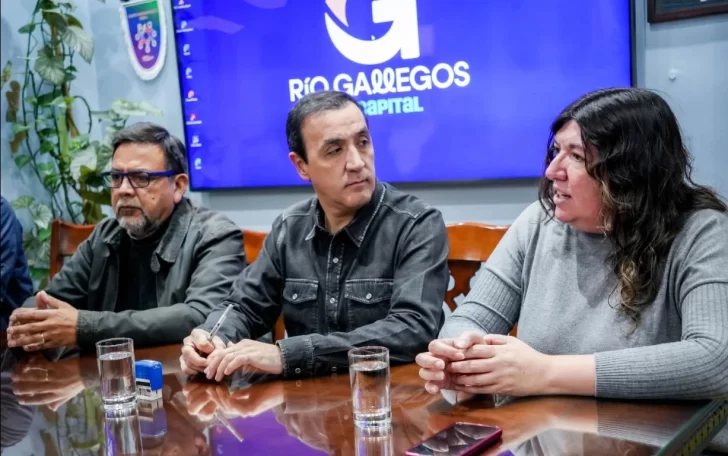De izquierda a derecha: José Luis Quiroga, Pablo Grasso y Julia Chalub. De izquierda a derecha: José Luis Quiroga, Pablo Grasso y Julia Chalub.
