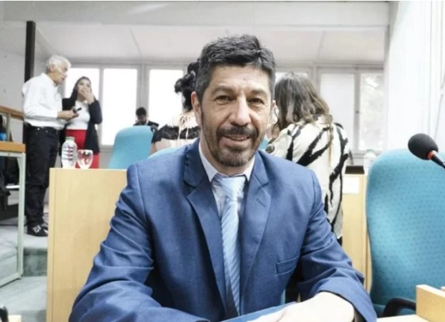  Carlos Alegría, diputado por el Pueblo.