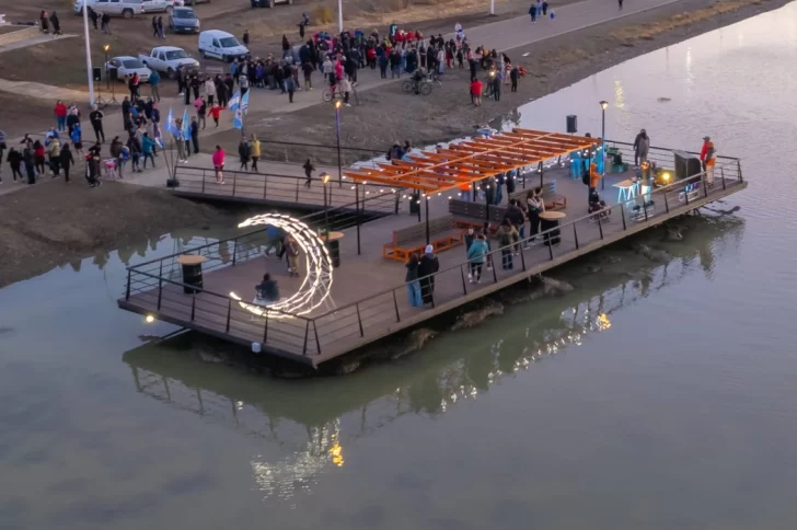El nuevo espacio público inaugurado recientemente por el municipio en la Laguna Ortiz. El nuevo espacio público inaugurado recientemente por el municipio en la Laguna Ortiz.