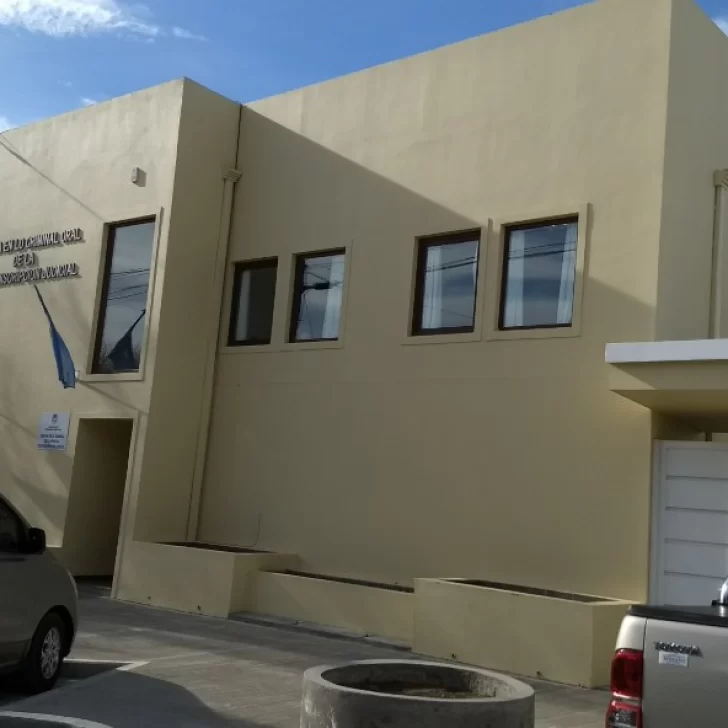 Acusado de violación quiso suicidarse antes de que inicie el juicio en su contra en Río Gallegos: “No respondía, estaba muerto” Acusado de violación quiso suicidarse antes de que inicie el juicio en su contra en Río Gallegos: “No respondía, estaba muerto”