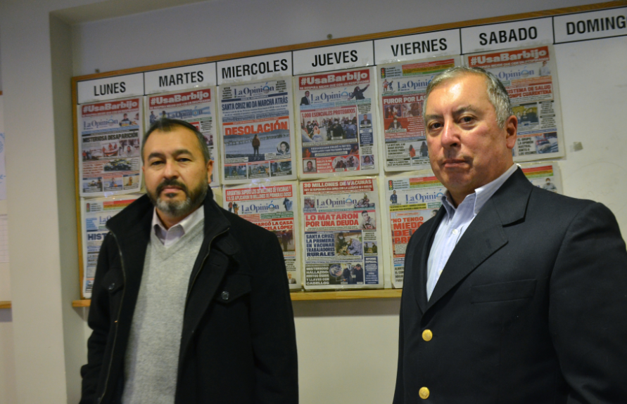  Hugo Ortiz y Roberto Leserovich cunado visitaron a La Opinión Austral. (FOTO: JOSÉ SILVA/LA OPINIÓN AUSTRAL)