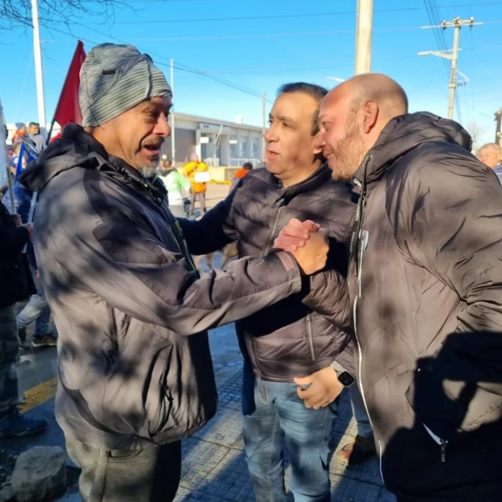 Grasso se solidarizó con los trabajadores de Puerto Deseado y Tierra del Fuego