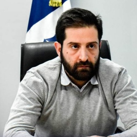  Chute: “O sea, los Municipios que piden asistencia financiera al Gobierno Provincial lo hacen porque se gestionan mal”.