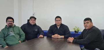 Vidal se reunió con estibadores y habló de “una situación económica difícil” en la actividad pesquera