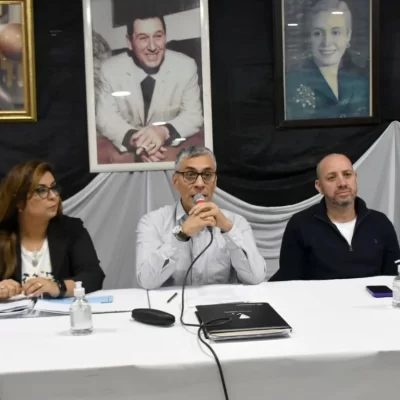 Dura respuesta del consejo local del PJ: “Vidal nos invita a la fiesta… pero deja a Gallegos en la vereda”