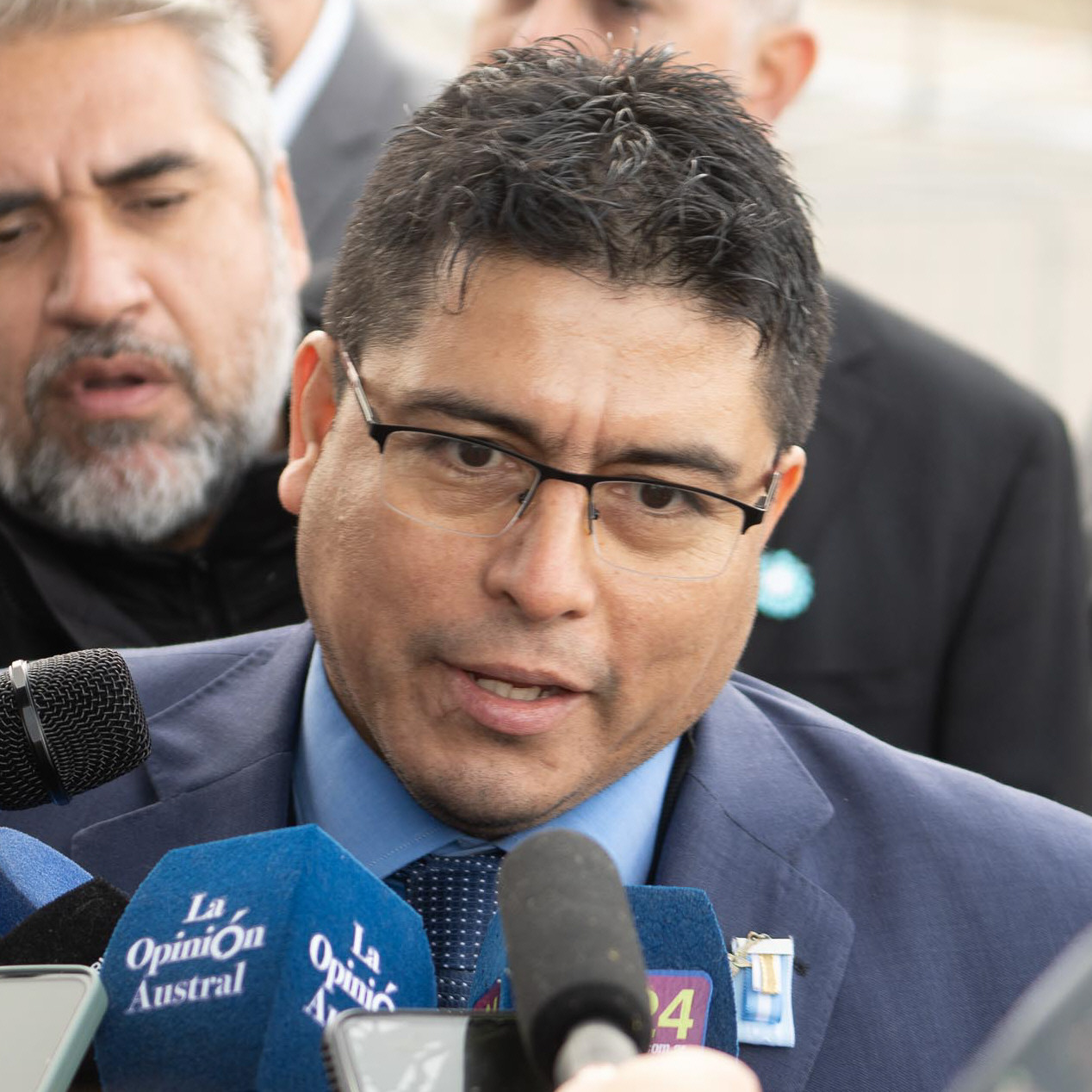  Claudio Vidal, gobernador.