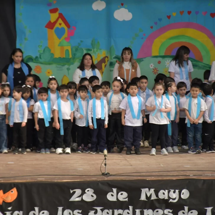 Los Jardines de Infantes de Río Gallegos celebraron su día