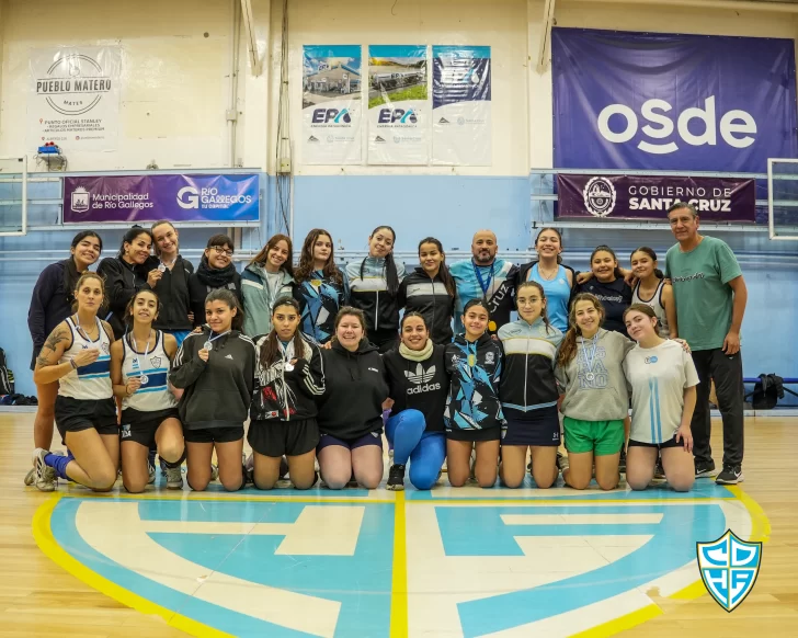 Hispano Americano homenajeó a sus subcampeonas Argentinas de hockey