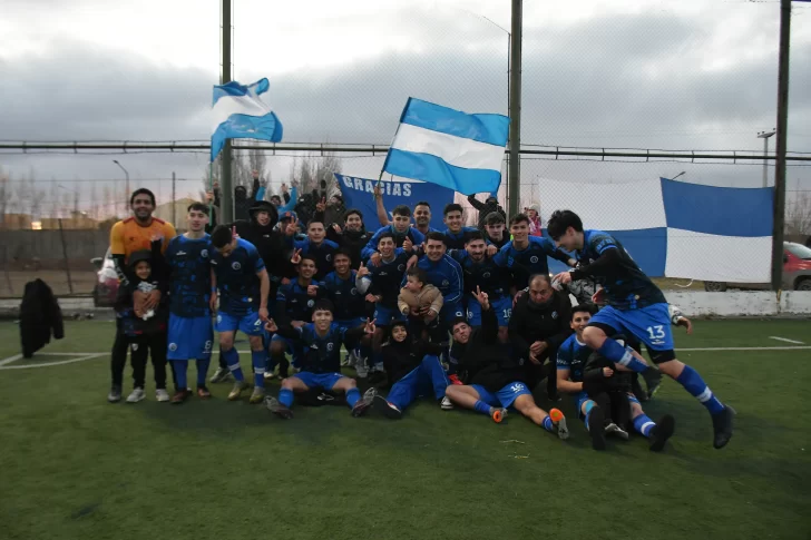 El gigante dormido despertó: Bancruz bajó a Boxing y es finalista de la Liga Fútbol Sur