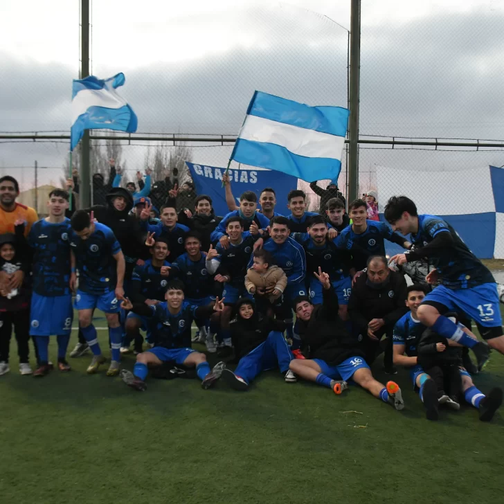 El gigante dormido despertó: Bancruz bajó a Boxing y es finalista de la Liga Fútbol Sur