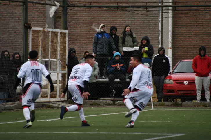 Con los mismos de siempre, UPP gritó campeón en la Liga Fútbol Sur