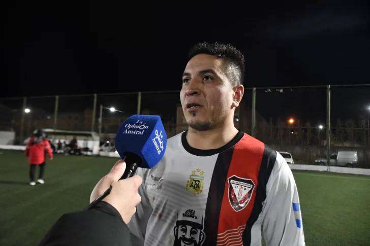  Jonathan Jofré, delantero UPP.