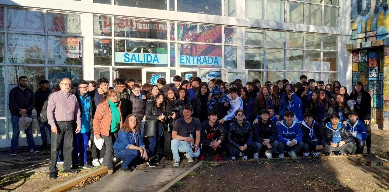  Estudiantes de colegios secundarios con orientación en Comunicación participaron de las Jornadas.