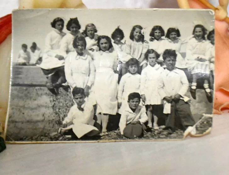  La foto de curso de la Escuela N°1.