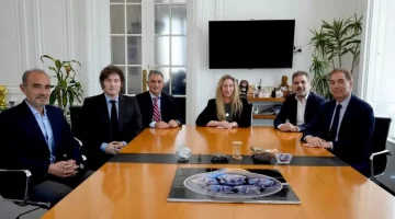 Elecciones: confirman que LLA y el PRO irán juntos en la provincia de Buenos Aires