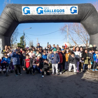 Alumnos de la Primaria 78 entre el deporte y la malvinización en memoria de José Honorio Ortega