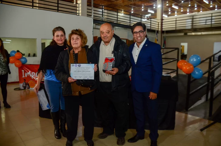 RECONOCIMIENTO-FAMILIA-GILIO-728x482 RECONOCIMIENTO-FAMILIA-GILIO-728x482