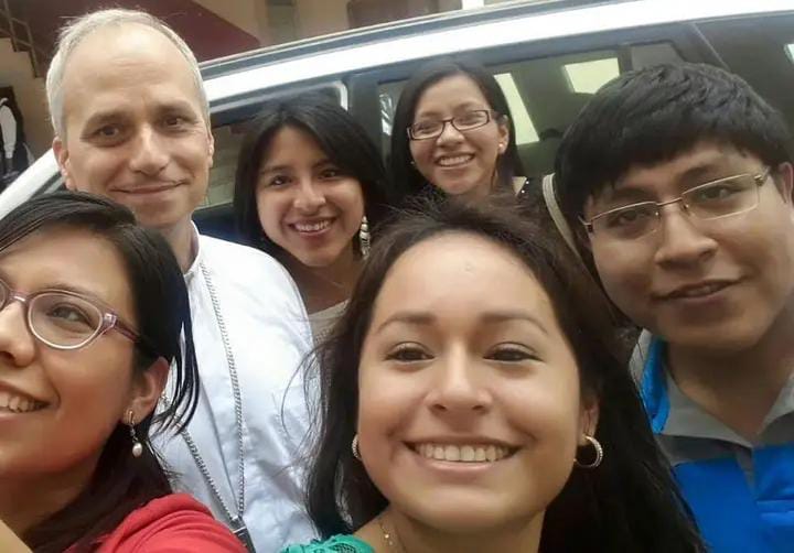 Cercano a la gente, así lo recuerdan en Perú al, hoy, papa León XIV. Foto: Perú 21 Cercano a la gente, así lo recuerdan en Perú al, hoy, papa León XIV. Foto: Perú 21