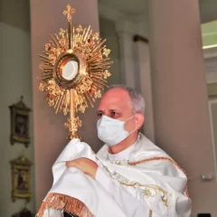 Quién es el nuevo Papa León XIV: la elección del cardenal de Estados Unidos nacionalizado en Perú