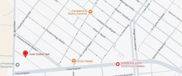 El brutal ataque ocurrió en calle José Chebel Neil, frente al Secundario N° 36. El brutal ataque ocurrió en calle José Chebel Neil, frente al Secundario N° 36.