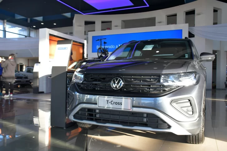  El nuevo Volkswagen T-Cross se encuentra entre los vehículos disponibles. Foto: José Silva/La Opinión Austral