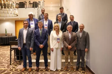 Grasso participa del primer encuentro del Consejo Federal de Intendentes