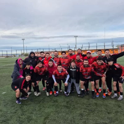 Camioneros no frena, Olimpia se prende y Güemes aplastó: sábado de emociones en la Liga de los Barrios