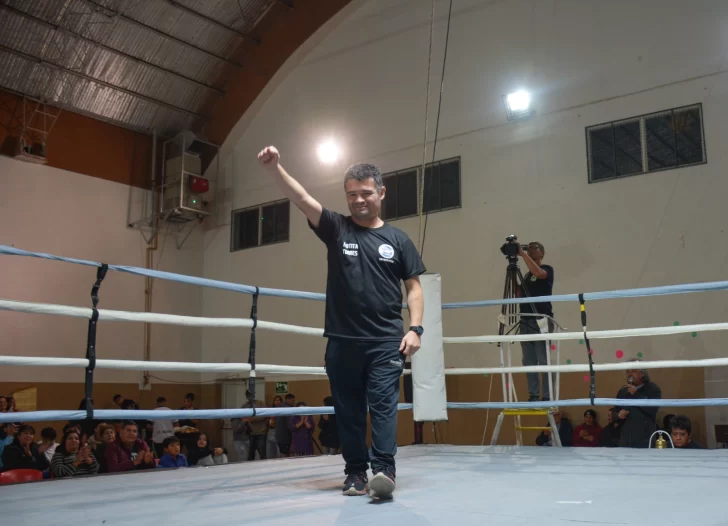 Reconocimiento con historia: Fabián “Motita” Torres fue homenajeado en Gobernador Gregores