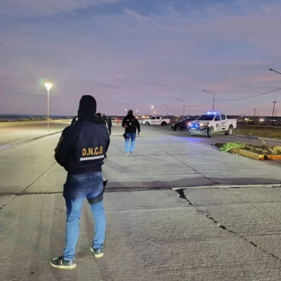 Controles y actividades preventivas en las calles y en locales nocturnos: secuestros y un demorado