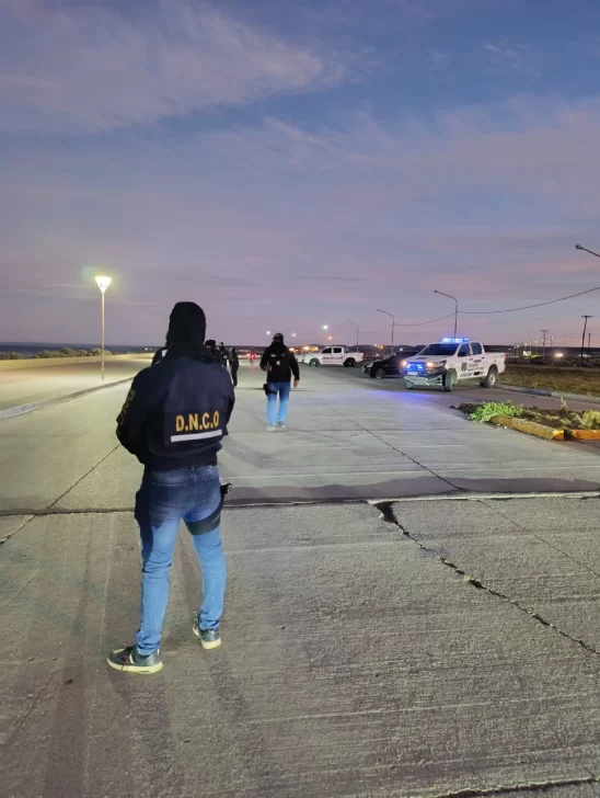 Controles y actividades preventivas en las calles y en locales nocturnos: secuestros y un demorado