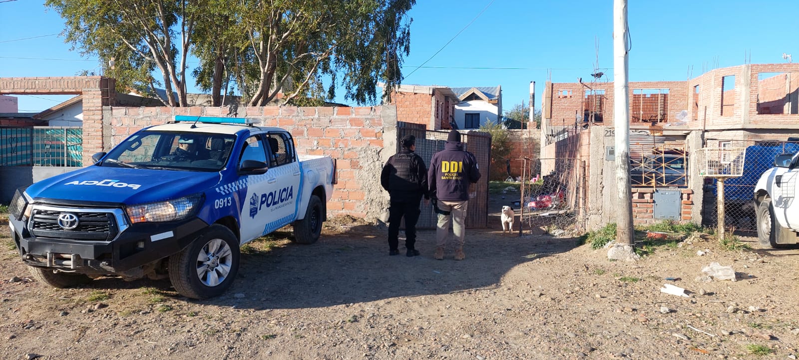  El procedimiento de Caleta Olivia. (FOTO: POLICÍA DE SANTA CRUZ).