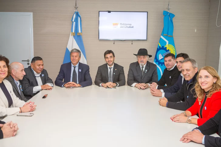 Chubut firmó un acuerdo histórico para potenciar su futuro energético y blindar la Cuenca del Golfo San Jorge