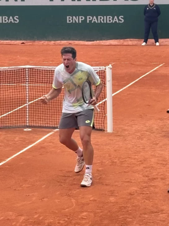 Federico Gómez renace en París: victoria épica y mensaje de superación