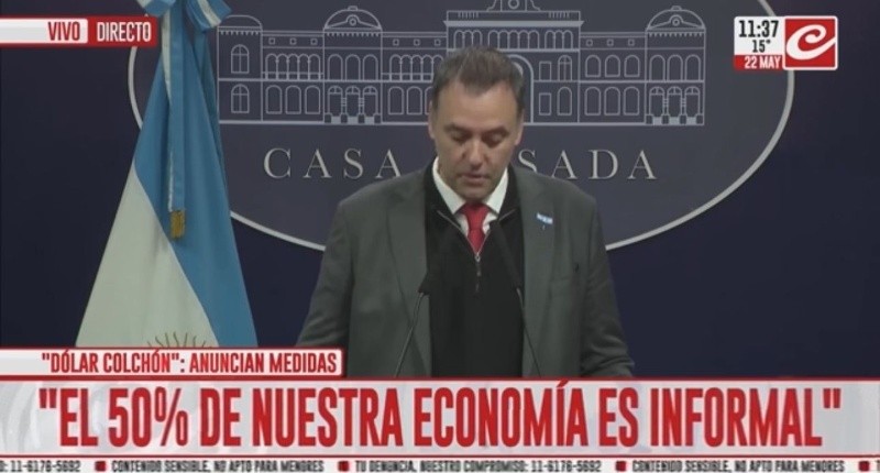  El vocero presidencial, Manuel Adorni, hizo los anuncios. FOTO: CAPTURA CRÓNICA TV