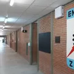 Insólito ataque en la Patagonia: agredió a docentes porque le retuvieron el vapeador a su hijo