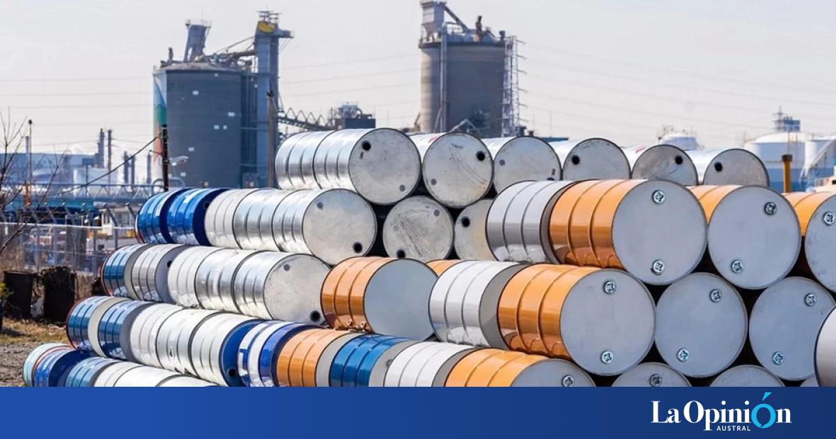El petróleo escala y roza los US$ 100 por el conflicto entre EE.UU. e Irán · Examedia