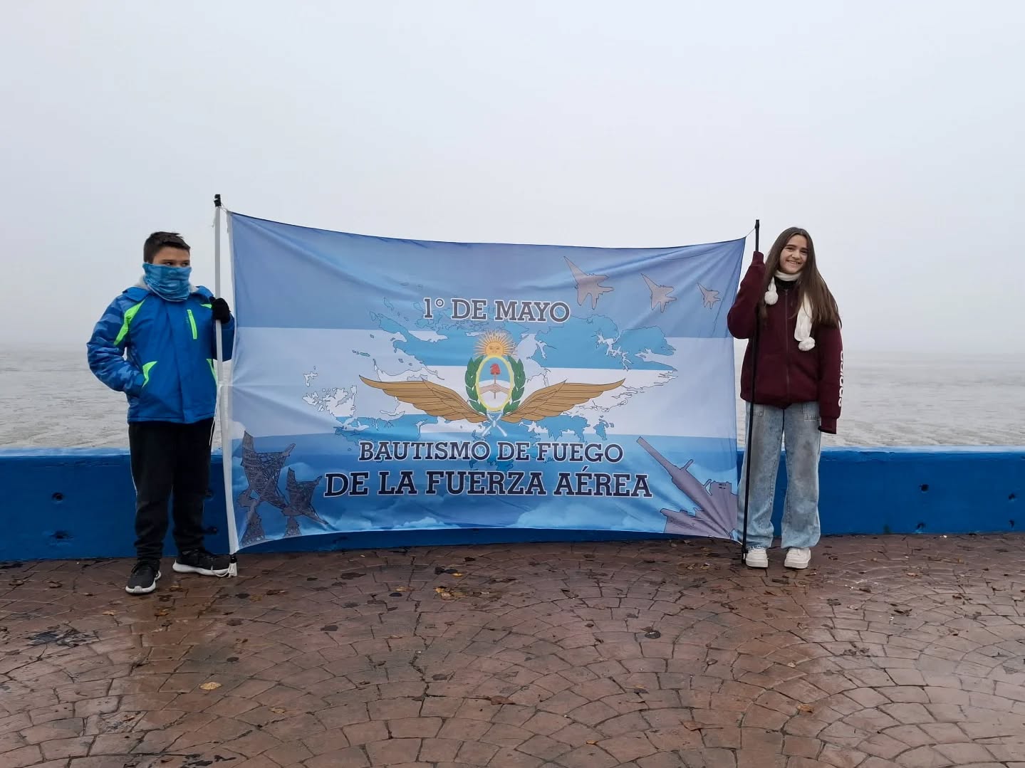 La Fuerza Aérea Argentina conmemoró su Bautismo de Fuego y honró a los héroes de Malvinas con un emotivo acto en Río Gallegos